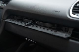 Porsche 718 Cayman T