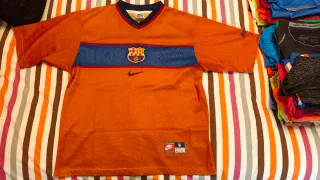 Camiseta FC Barcelona Nike Talla S temporada 98-99