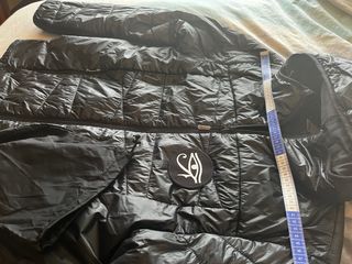 Chaqueta acolchada Decathlon + Parche Ojo Horus