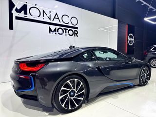 BMW i8 2015