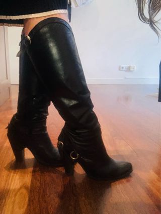 Stivali da cowboy in pelle con stelo alto