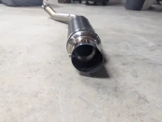 Tubo de escape carbono