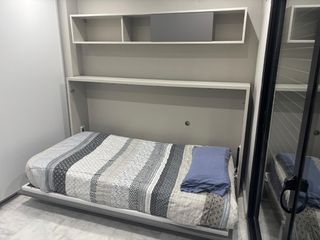 Cama abatible 1.35 + Estantería