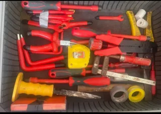 MALETIN  HERRAMIENTAS ELECTRICISTAS PROFESIONAL