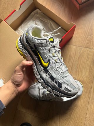 Nike P-6000 Gris y Amarillo