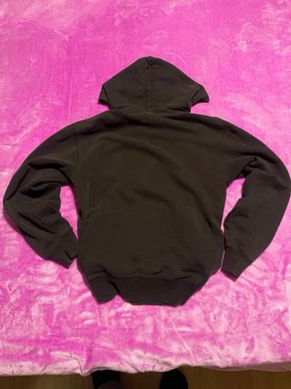 Sudadera Carhartt Negra con Logo Pixelado