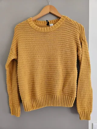 Jersey de punto amarillo