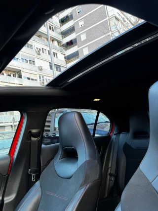 Vendo o cambio Mercedes-Benz Clase A 2019