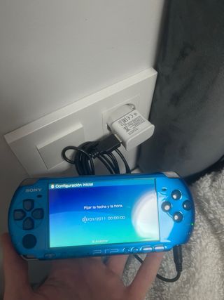 Pack PSP 3004 Vibrant Blue + Cámara + 8 juegos
