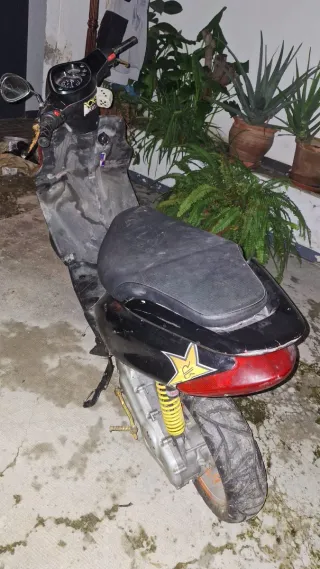 Yamaha Jog RR Scooter
