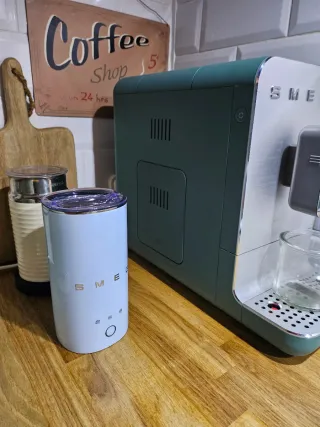 Espumador de Leche SMEG