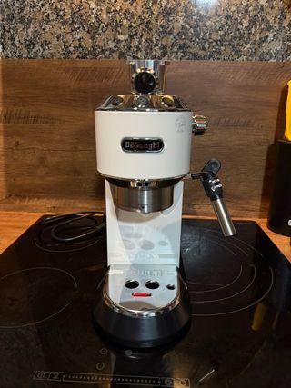 Cafetera DeLonghi Dedica Style Espresso