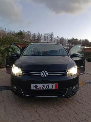 Volkswagen Touran 2011