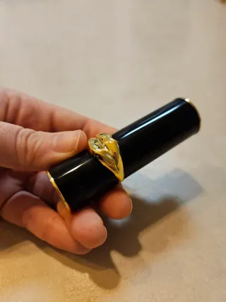 Labial Pat McGrath Vendetta burgundy