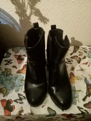 Stivali col tacco neri