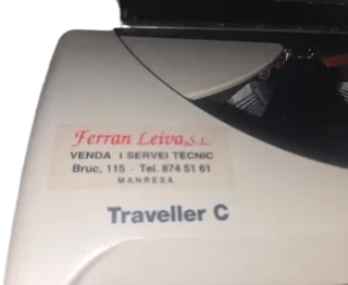 Máquina de escribir Olympia Traveller C Vintage