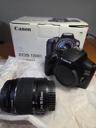 Equipo fotográfico Canon 1300D + 2 objetivos