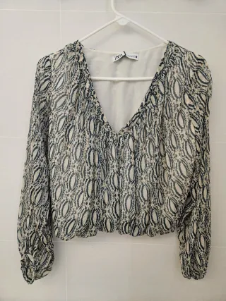 Blusa de gasa Zara estampada