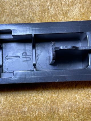 Tapa filtro aire habitáculo Nissan Note