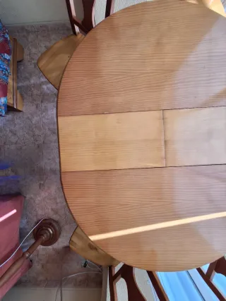 Conjunto comedor madera mesa,6 sillas,sofá,lámpara