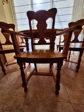 Conjunto comedor madera mesa,6 sillas,sofá,lámpara