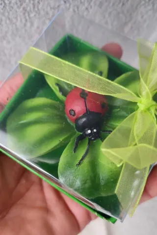 Candela Giglio + Candela quadrifoglio + 2 regali