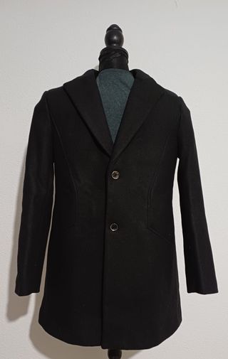 Gabardina Negra Hombre Corte Entallado Elegante