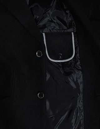 Gabardina Negra Hombre Corte Entallado Elegante