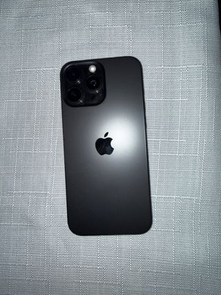 iPhone 16 Pro Max Negro