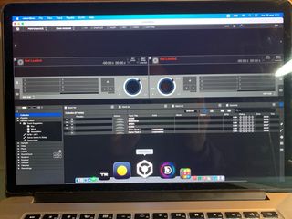 MacBook Pro 15” Retina + DJ Software