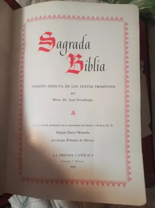 Libro sagrada biblia de principios del siglo XX
