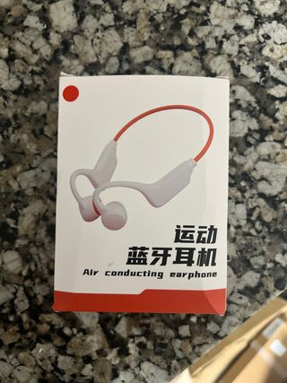 Auriculares Deportivos Bluetooth Rojos y Blancos