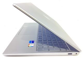 pc portatil hp hp laptop 15-fd0xxx