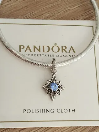 Charm Colgante Estrella Azul de Cenicienta Disney