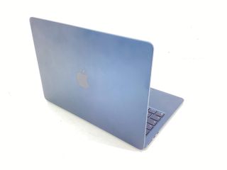 portatil apple apple macbook air m4 10-core 4.4 13 (8gpu) (2025) (a3240)