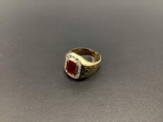 anillo oro 18k con piedra con rubi,circonita