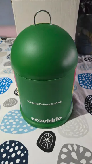 Iglú ECOVIDREO ORGULLO para reciclar vidrio