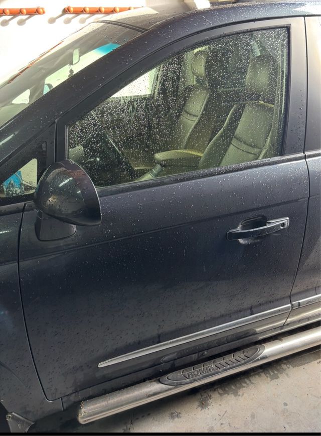 Puerta Delantera Izquierda SsangYong Rodius