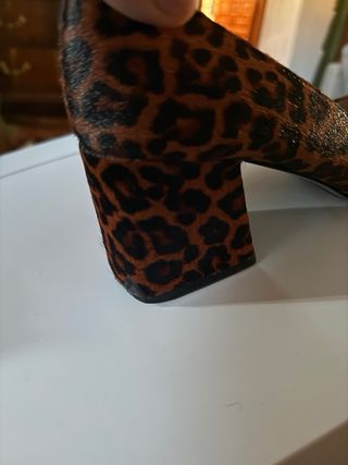 Zapatos de salón leopardo piel pelo