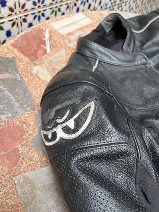 Mono de moto cuero Berik negro