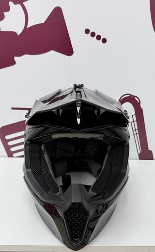 Casco Integral motocross MT Helmets Falcon Solid A0 negro.