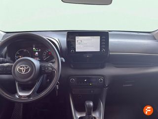 Toyota Yaris 1.5 120H Business Plus