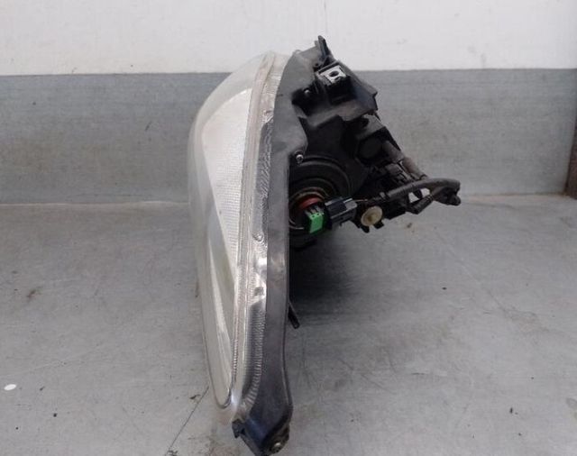 Faro derecho toyota 8113047510 prius 1.8 5550310