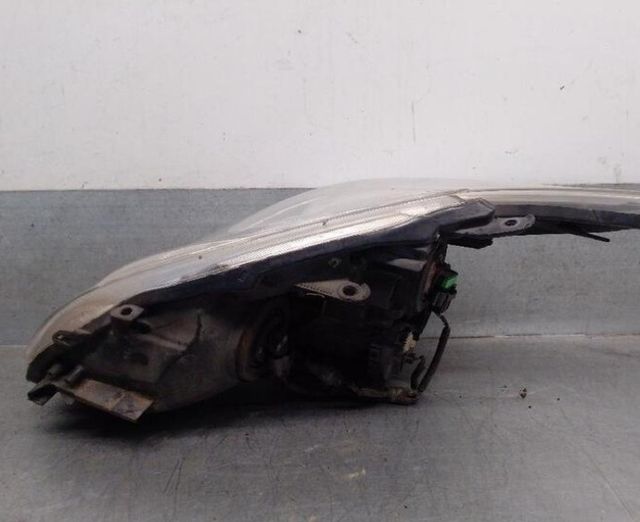 Faro derecho toyota 8113047510 prius 1.8 5550310