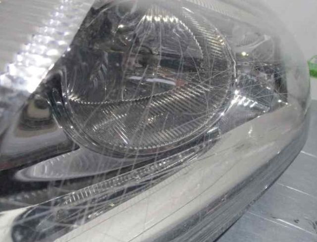 1779797 faro izq 8200002845 renault laguna ii bg0