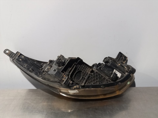 FARO IZQUIERDO KIA SPORTAGE (QL) G4FD 92101F1010