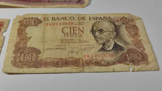 Lote 3 Billetes 100, 50 y 1 PTA.