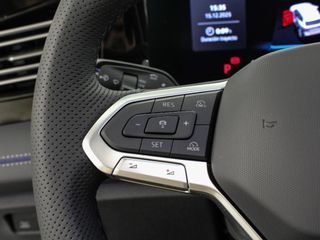 VOLKSWAGEN TIGUAN 1.5 ETSI 110KW R-LINE DSG 150 5P