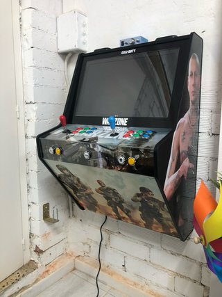 Arcade de pared.