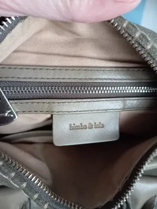Bolso Bimba y Lola ante gris
